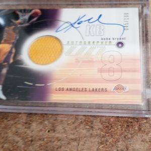 Upper deck Kobe Bryant game used Jersey auto